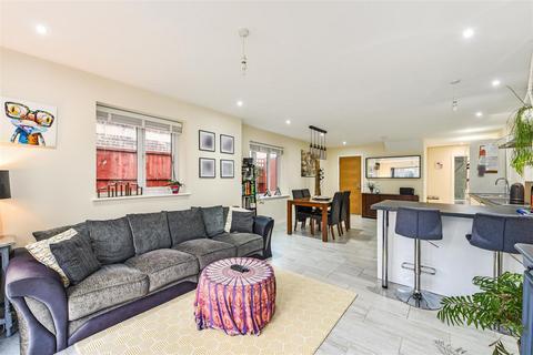 3 bedroom detached house for sale, Vita Road, Hilsea, Portsmouth