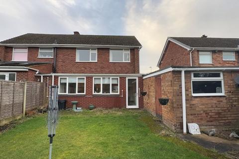 3 bedroom semi-detached house to rent, Nailers Drive, Burntwood