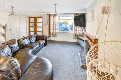 2 Lavender Close, Tiptree, Colchester, CO5 0BG
