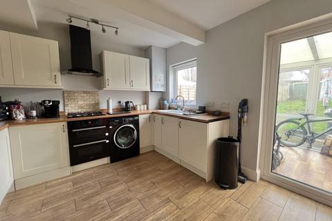 126 Birdbrook Road, Birmingham, B44 8RX