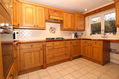 4 bedroom detached house for sale, Yarrow Close, Pelsall, WS3 5BU