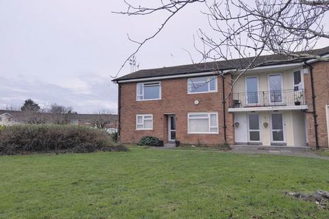 Warren Court, Birkdale, Southport