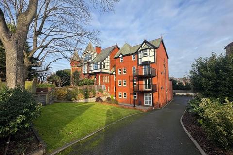 3 bedroom apartment to rent, Penthouse Apartment, Grosvenor Road, Birkdale, Merseyside, PR8