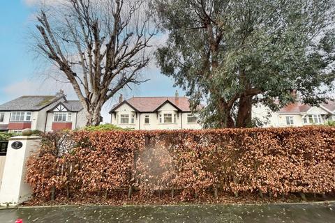26 Albert Drive, Deganwy, Conwy, LL31 9SP