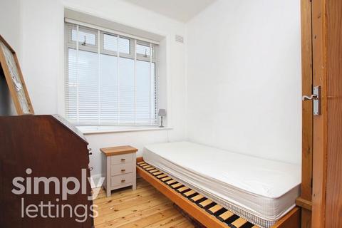 2 bedroom flat to rent, Somerhill Road, Hove