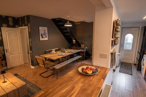 4 bedroom semi-detached house for sale, Colne Street, Rochdale OL11