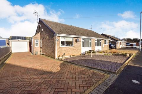 2 bedroom bungalow for sale, Peterhouse Close, Stamford