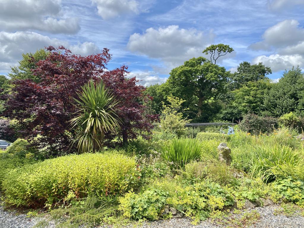 Views over Gardens