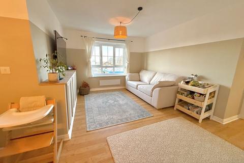 2 bedroom apartment for sale, Watling Gardens, Dunstable