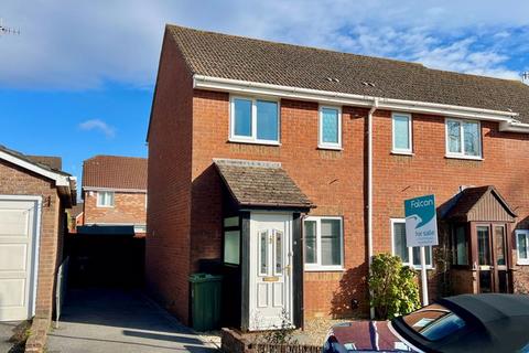 2 bedroom end of terrace house for sale, Widey Court, Crownhill , Plymouth Sought after residential location End of Terrace property driveway and level Gardens