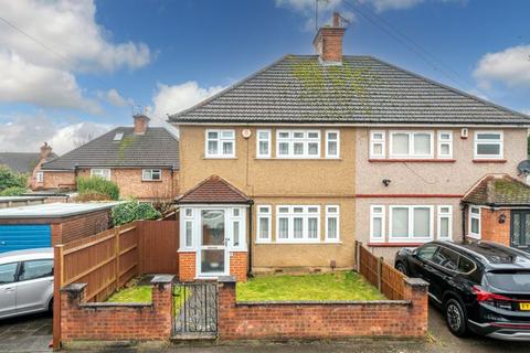 3 bedroom semi-detached house for sale, The Chase, Watford WD18