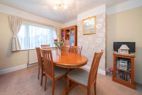 3 bedroom semi-detached house for sale, The Chase, Watford WD18