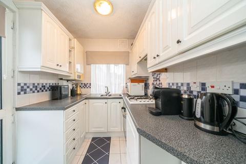 3 bedroom semi-detached house for sale, The Chase, Watford WD18