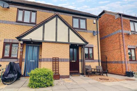 2 bedroom semi-detached house to rent, Battle Court, Kineton, Warwick