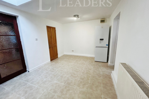 4 bedroom terraced house to rent, St. Pauls Street North