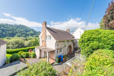 4 bedroom detached house for sale, Dinbren Road, Llangollen