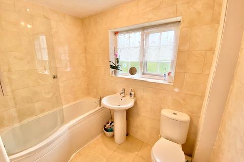 3 bedroom semi-detached house for sale, The Gorse, Altrincham WA14