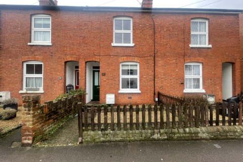 2 bedroom terraced house to rent, Langborough Road