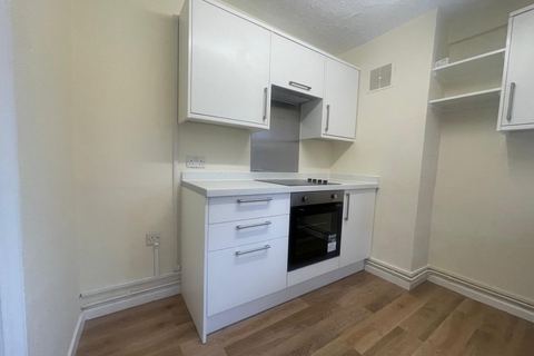 2 bedroom terraced house to rent, Langborough Road