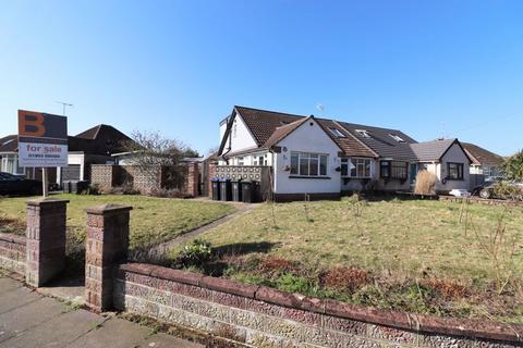 4 bedroom chalet for sale, Melrose Avenue, Goring-by-Sea