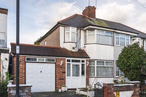 3 bedroom semi-detached house for sale, Cedar Avenue, Enfield