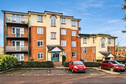 1 bedroom apartment for sale, Queen Alexandra Road, High Wycombe HP11