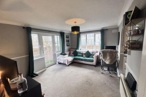 1 bedroom apartment for sale, Queen Alexandra Road, High Wycombe HP11