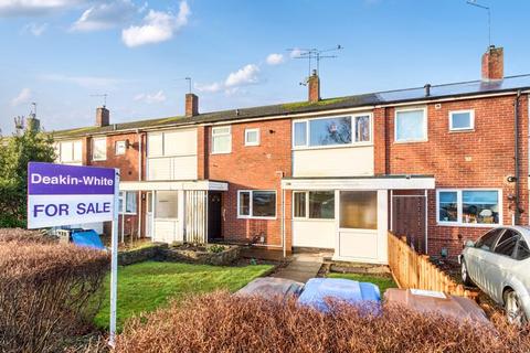 3 bedroom terraced house for sale, Travellers Lane, Hatfield