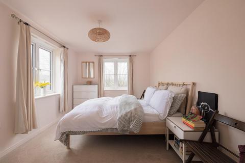 38 Bristol South End, Bristol, BS3 5BH