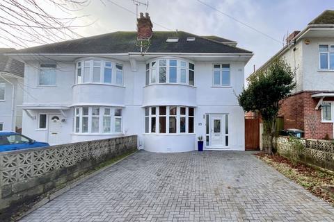 15 Covena Road, Bournemouth, BH6 5LN