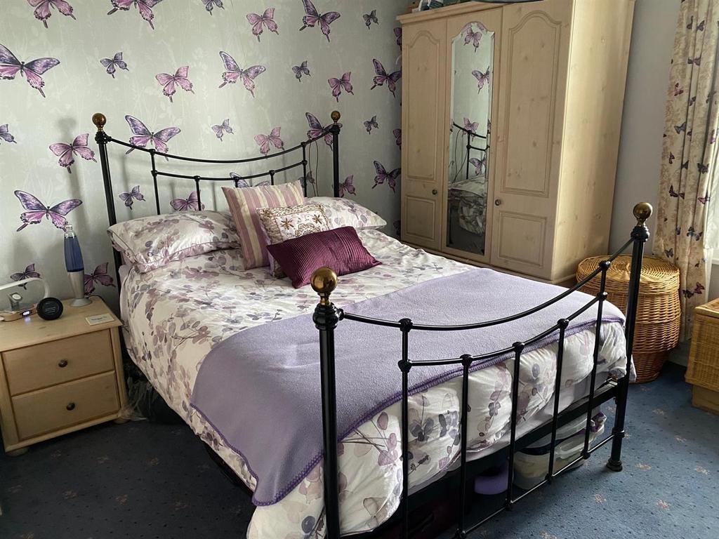 Bedroom.jpg