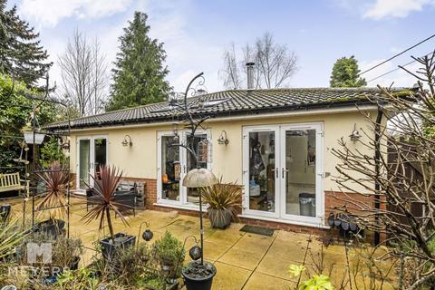 2 bedroom bungalow for sale, Happy Bottom, Corfe Mullen, BH21