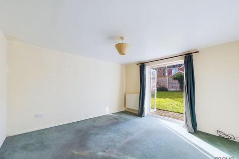 25 Falcon Close, Droitwich, WR9 7HF