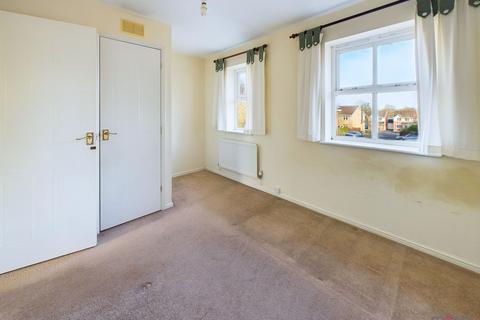 25 Falcon Close, Droitwich, WR9 7HF