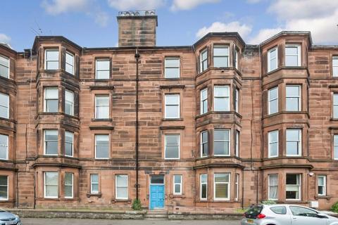 3 bedroom flat to rent, West Savile Terrace, Edinburgh, EH9