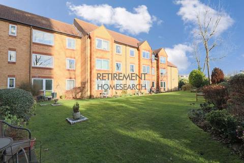 1 bedroom retirement property for sale, Sawyers Hall Lane, Brentwood CM15