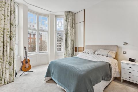 3 bedroom apartment to rent, London W1U