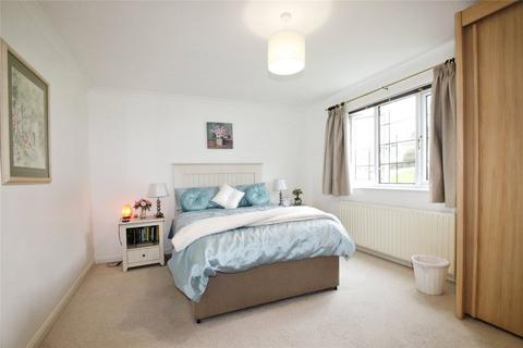 8 Buzzacott Close, Combe Martin, Ilfracombe, EX34 0PJ