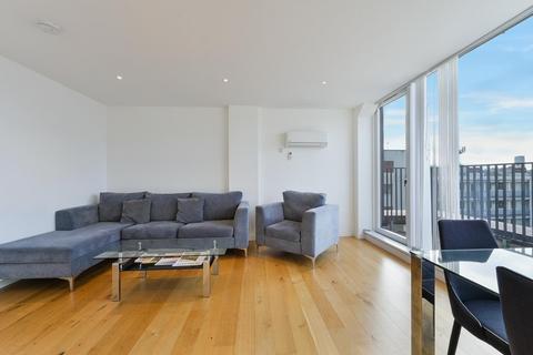 3 bedroom apartment to rent, Hand Axe Yard, King's Cross, London, WC1X