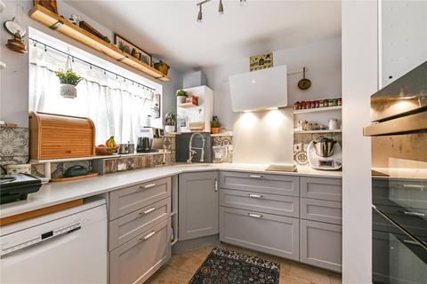 3 bedroom terraced house for sale, Longley Road, Chichester, PO19