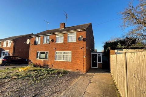 2 bedroom semi-detached house for sale, Kinross Crescent, Sundon Park, Luton, Bedfordshire, LU3 3JU