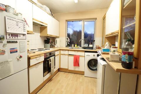 2 bedroom maisonette for sale, Edgware HA8