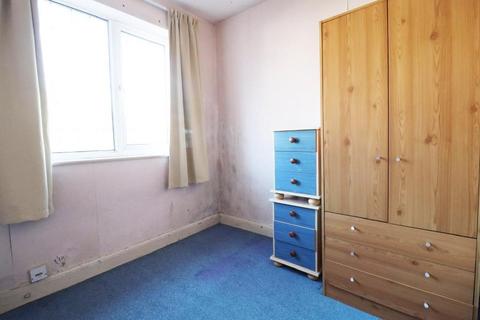 1a The Drive, Edgware, HA8 8PS