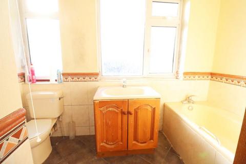 1a The Drive, Edgware, HA8 8PS