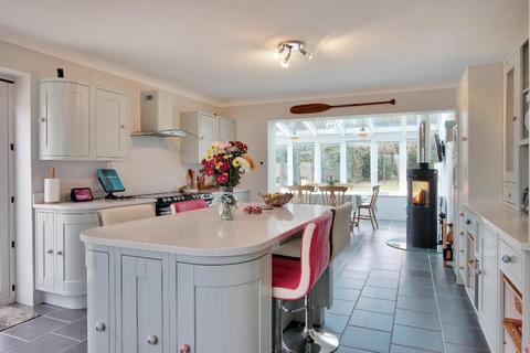 Castle Mead Biddenden Road, Sissinghurst, Cranbrook, TN17 2AB