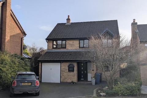 4 bedroom detached house for sale, Hayhurst Road, Whalley, BB7 9RL