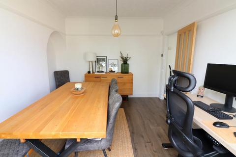 24 Felstead Way, Luton, LU2 7LH