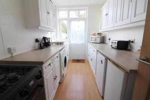 24 Felstead Way, Luton, LU2 7LH