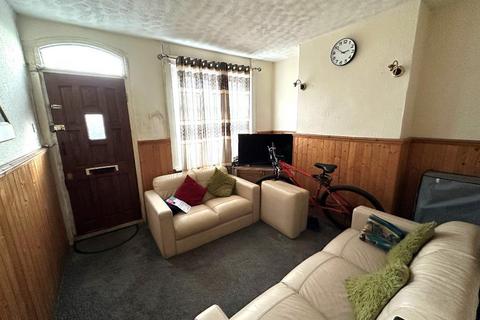 3 bedroom terraced house for sale, High Town, Luton LU2