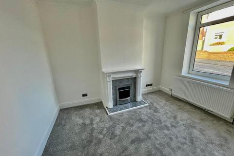 2 bedroom end of terrace house for sale, King Street, Hoyland, Barnsley, S74 9LG